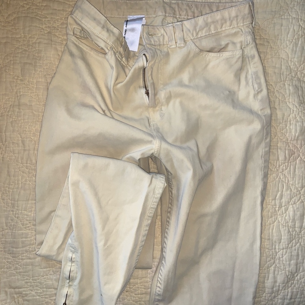 American Apparel Yellow skinny jeans with zippers